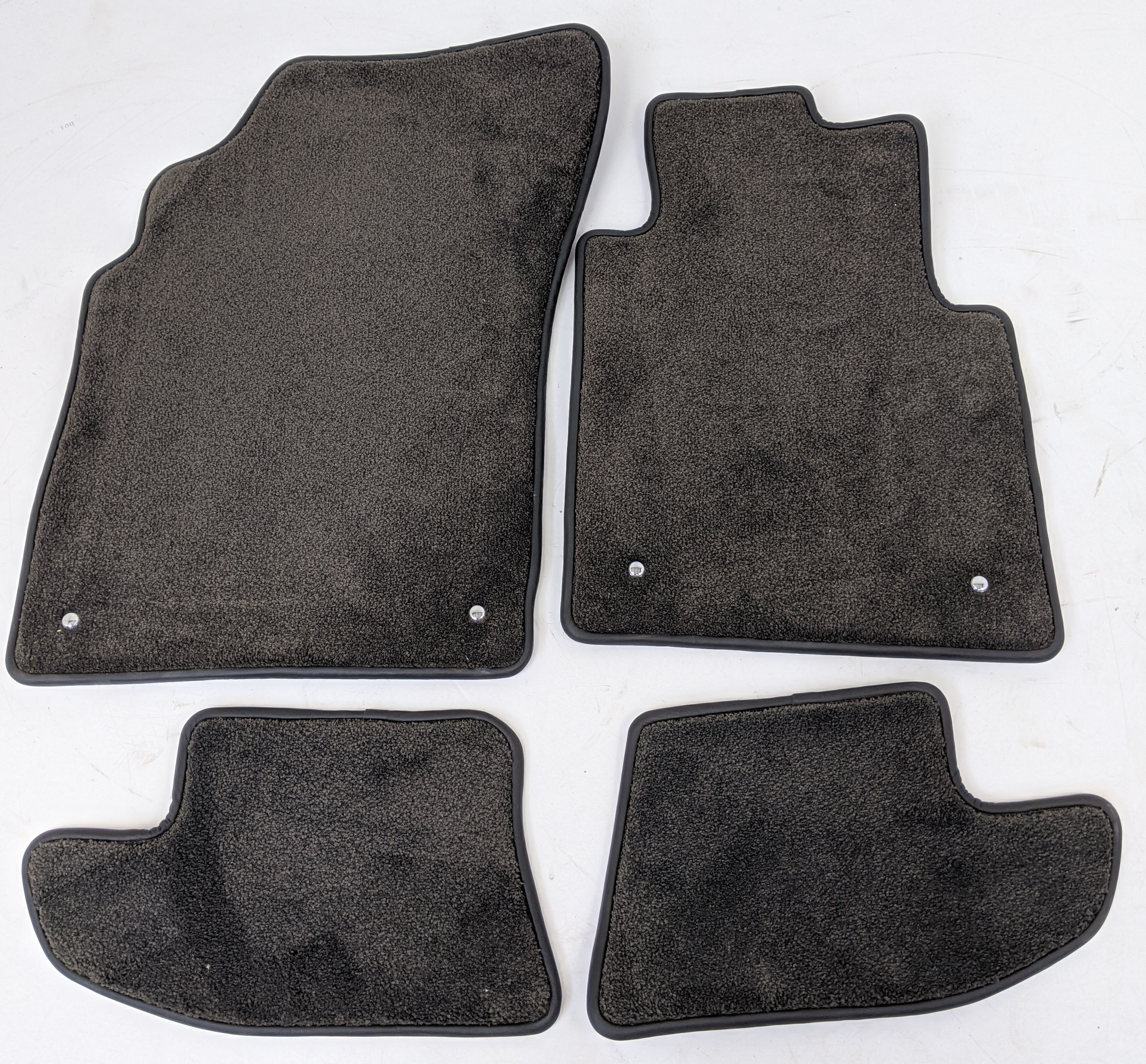 Bentley Continental GT Deep Pile Floor Mats Beluga / Black 2011 to